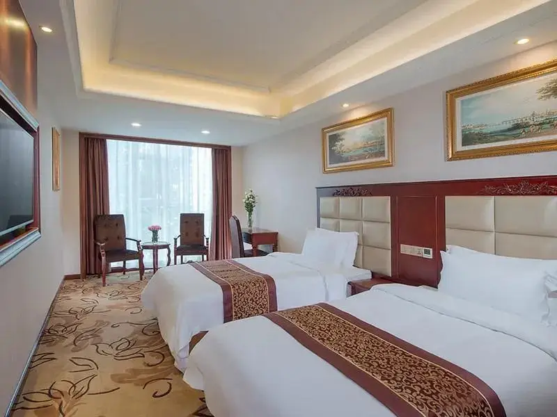 Шэньчжэнь: Vienna Hotel Shenzhen Exhibitian Center 2nd