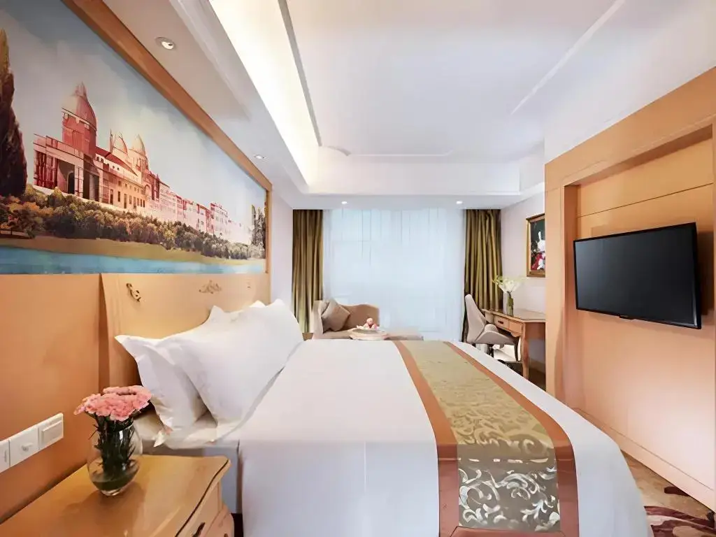 Шэньчжэнь: Vienna Hotel Shenzhen Longhua Qinghu Road Branch