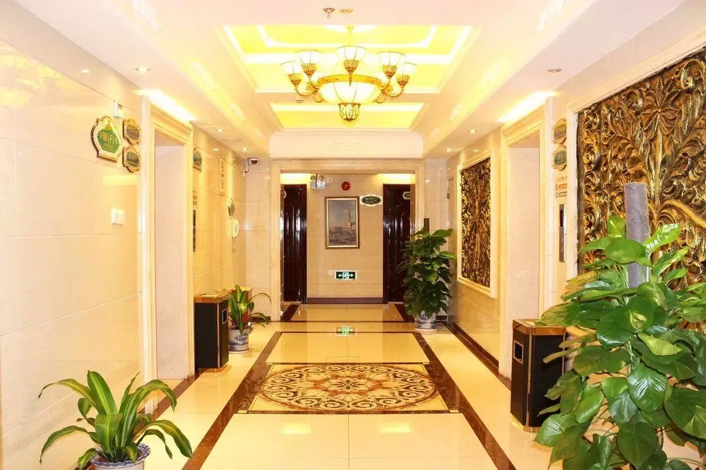 Шэньчжэнь: Vienna Hotel Shenzhen Railway Station