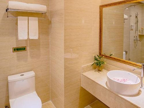 Шэньчжэнь: Vienna Hotel Guanlan Avenue - Shenzhen