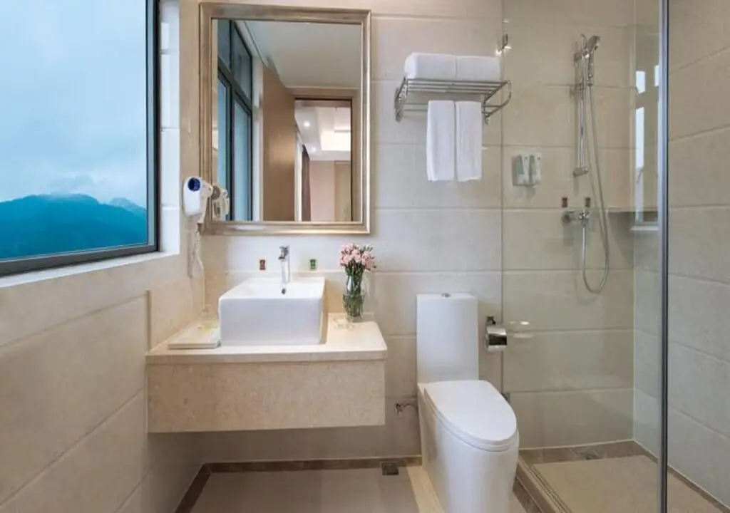 Шэньчжэнь: Vienna Hotel Shenzhen International