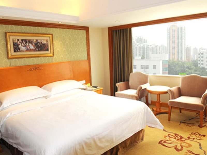 Шэньчжэнь: Vienna Hotel - Shenzhen Huazhisha Branch