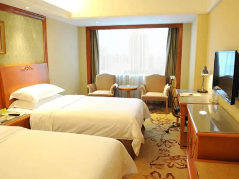 Шэньчжэнь: Vienna Hotel - Shenzhen Huazhisha Branch