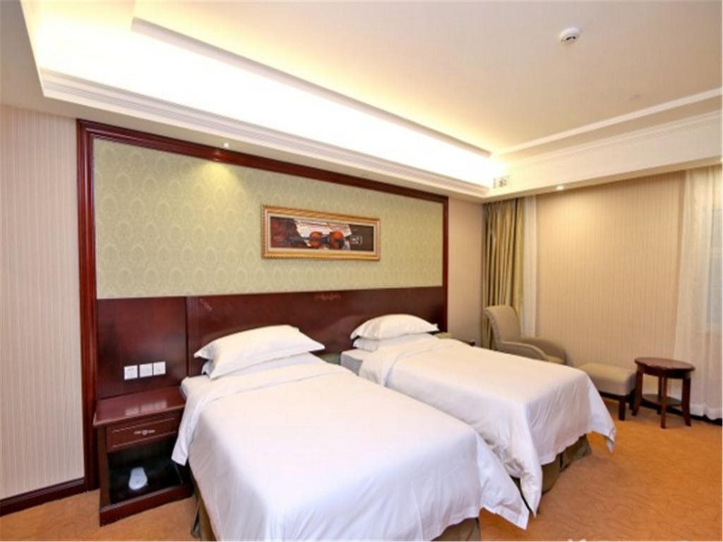 Шанхай: Vienna Hotel Shanghai Hongqiao Airport Center