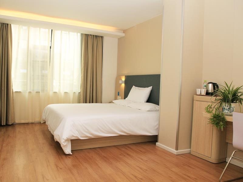 Куньмин: Hanting Hotel Kunming Mingcui Lake Yuantong Mountain