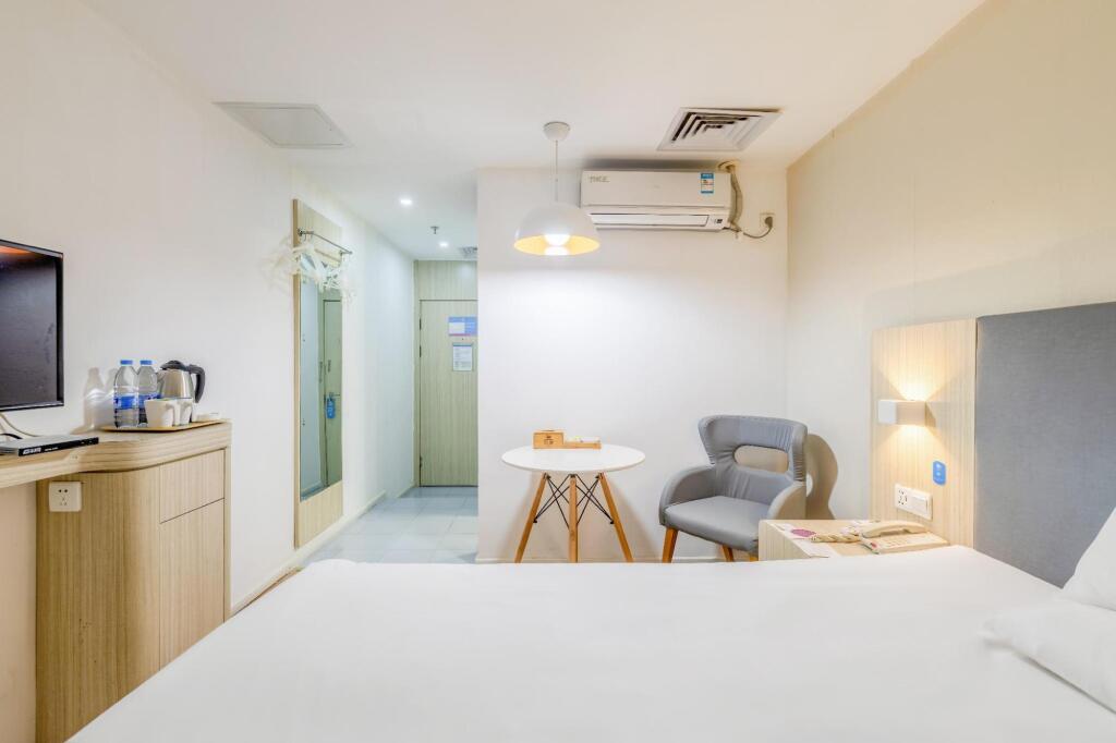 Гуанчжоу: Hanting Hotel Guangzhou Tianhe Passenger Transport Station