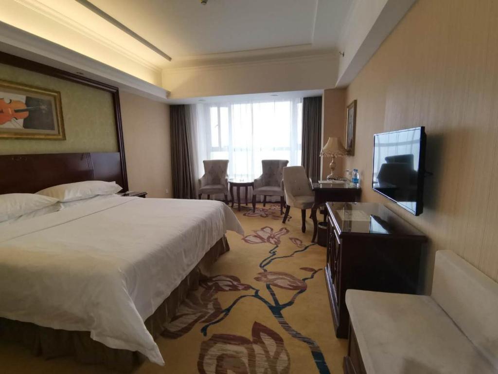 Синьюй: Vienna Hotel Xinyu Fenyi South Changshan Road Branch