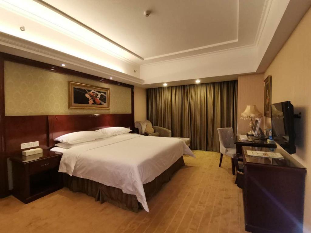 Синьюй: Vienna Hotel Xinyu Fenyi South Changshan Road Branch