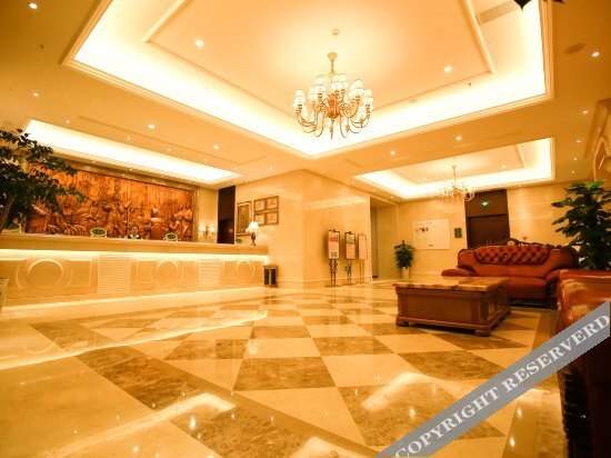 Сянфань: Vienna Classic Hotel Xiangyang People's Square