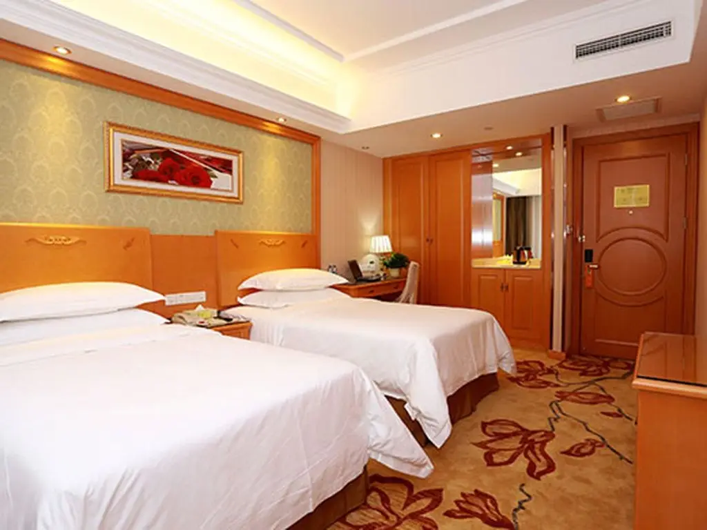 Ухань: Vienna Hotel Wuhan Jiefang Avenue Branch