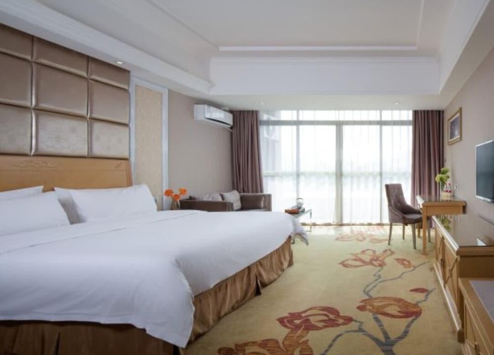Гуанчжоу: Vienna Hotel Guangzhou Qiaonan Aoyuan Square