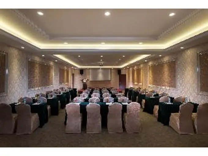 Гуанчжоу: Vienna Hotel Guangzhou Qiaonan Aoyuan Square