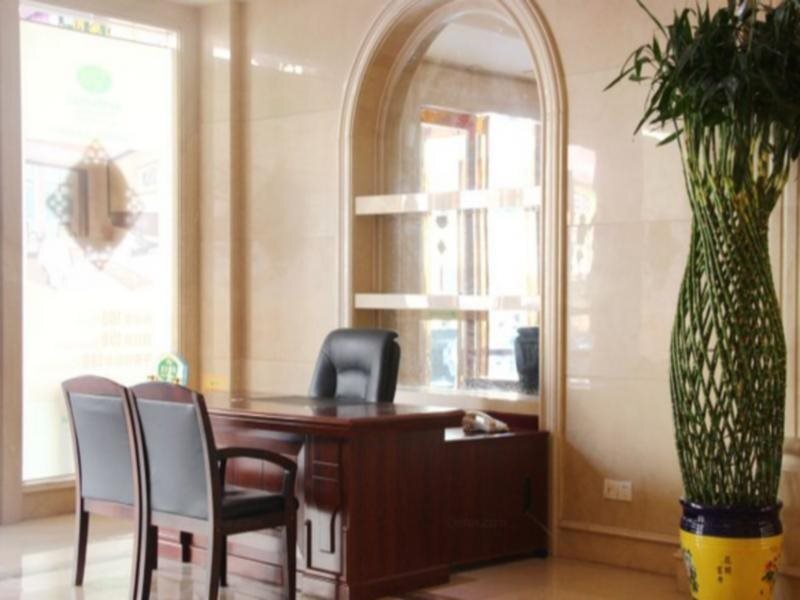 Гуанчжоу: Vienna Hotel Guangzhou Airport Branch