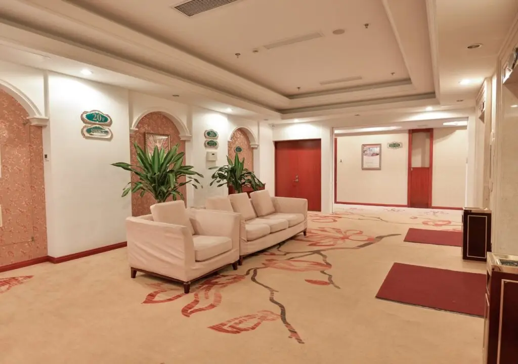 Шанхай: Vienna International Songjiang Branch