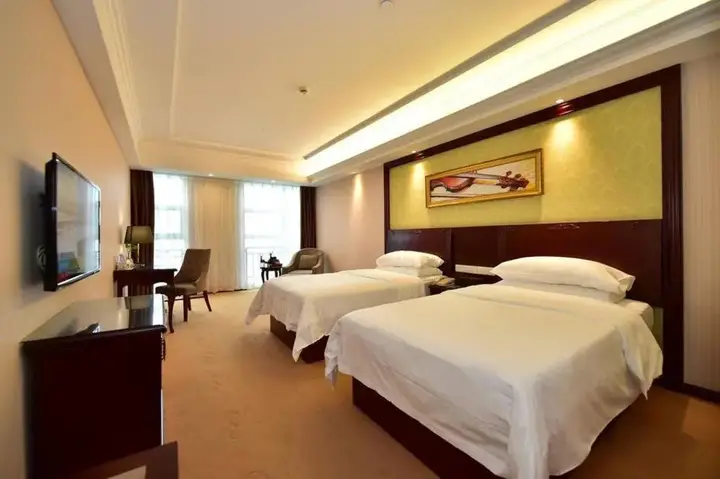 Шанхай: Vienna Hotel Shanghai Pudong Theme Park Wanda Branch