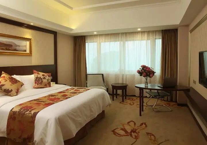 Чанчжоу: Vienna International Hotel Changzhou Railway Station