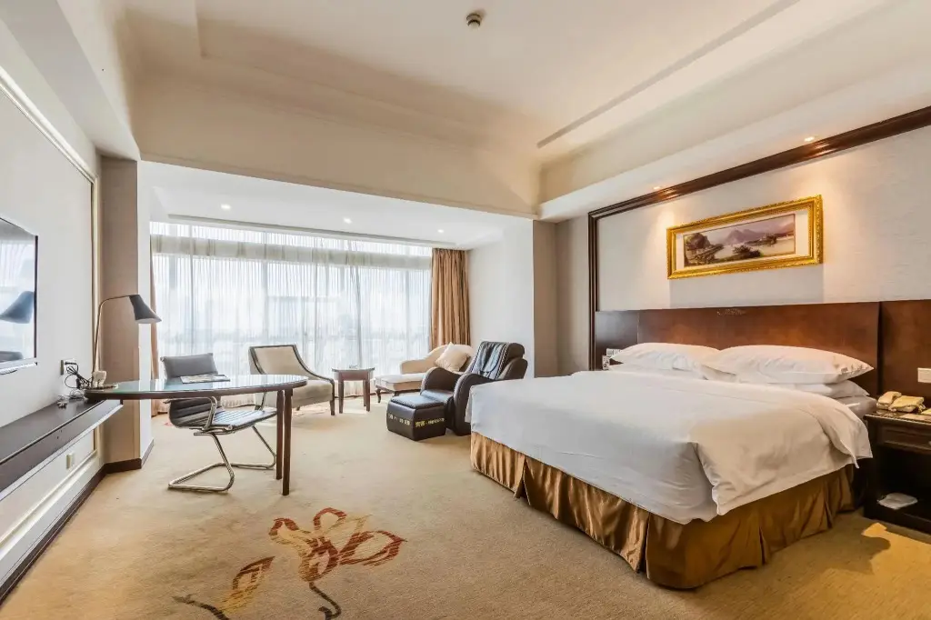 Чанчжоу: Vienna International Hotel Changzhou Railway Station
