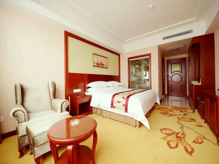 Шанхай: Vienna Hotel Shanghai Hongqiao Hub Jiading New City