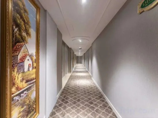 Наньчан: Vienna International Hotel Nanchang Xinjian Center