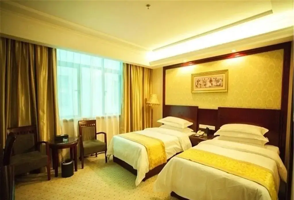 Цзясинь: Vienna International Hotel Zhejiang Jiashan Xitang