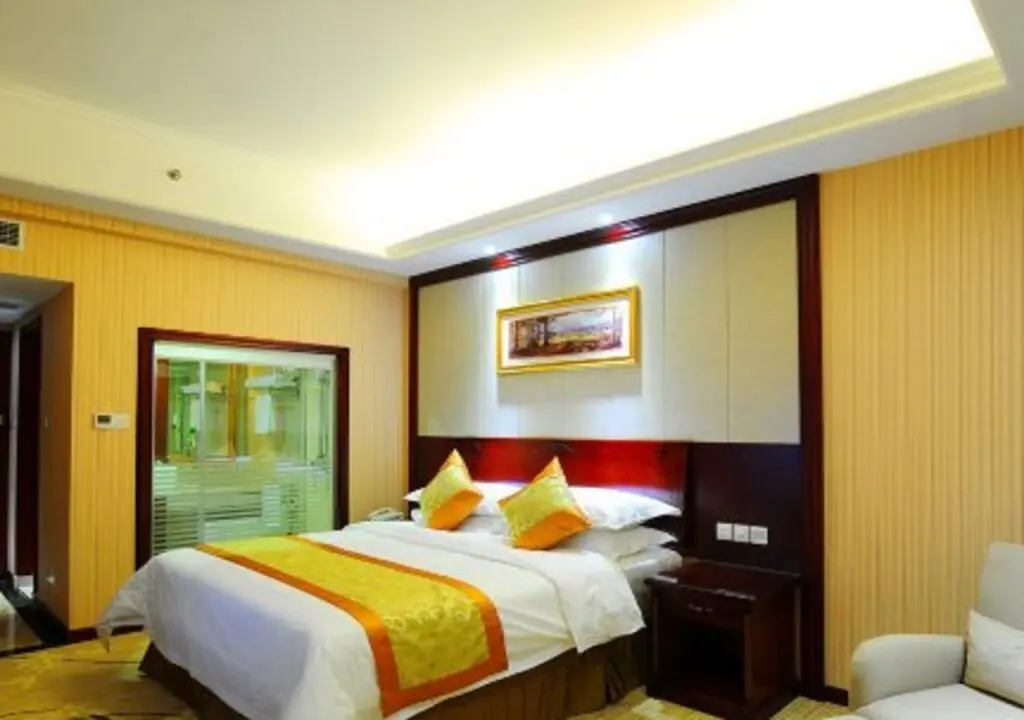 Ханчжоу: Vienna Hotel Hangzhou Yuhang Linping Branch