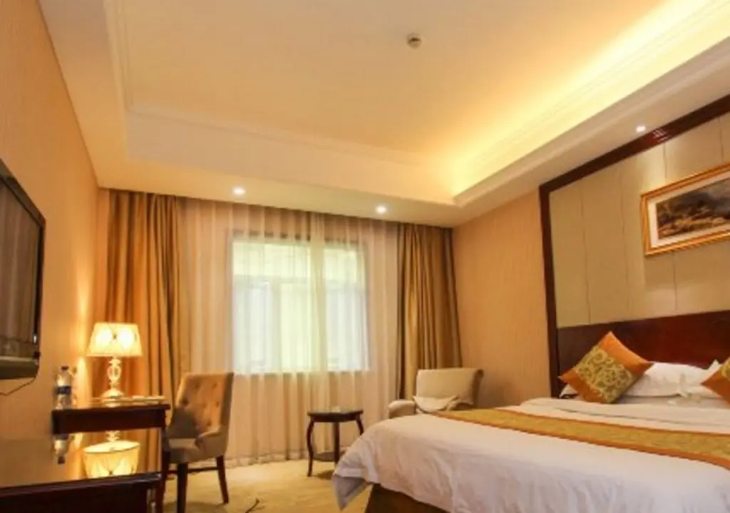 Ханчжоу: Vienna Hotel Hangzhou Yuhang Linping Branch