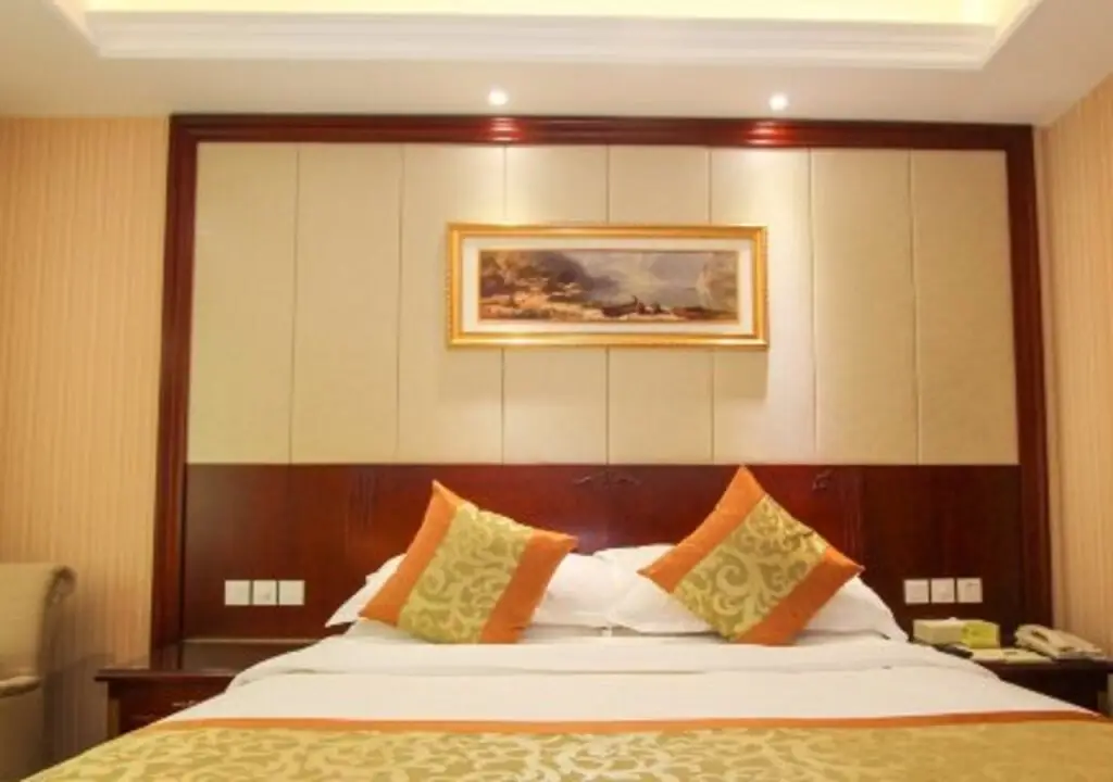 Ханчжоу: Vienna Hotel Hangzhou Yuhang Linping Branch