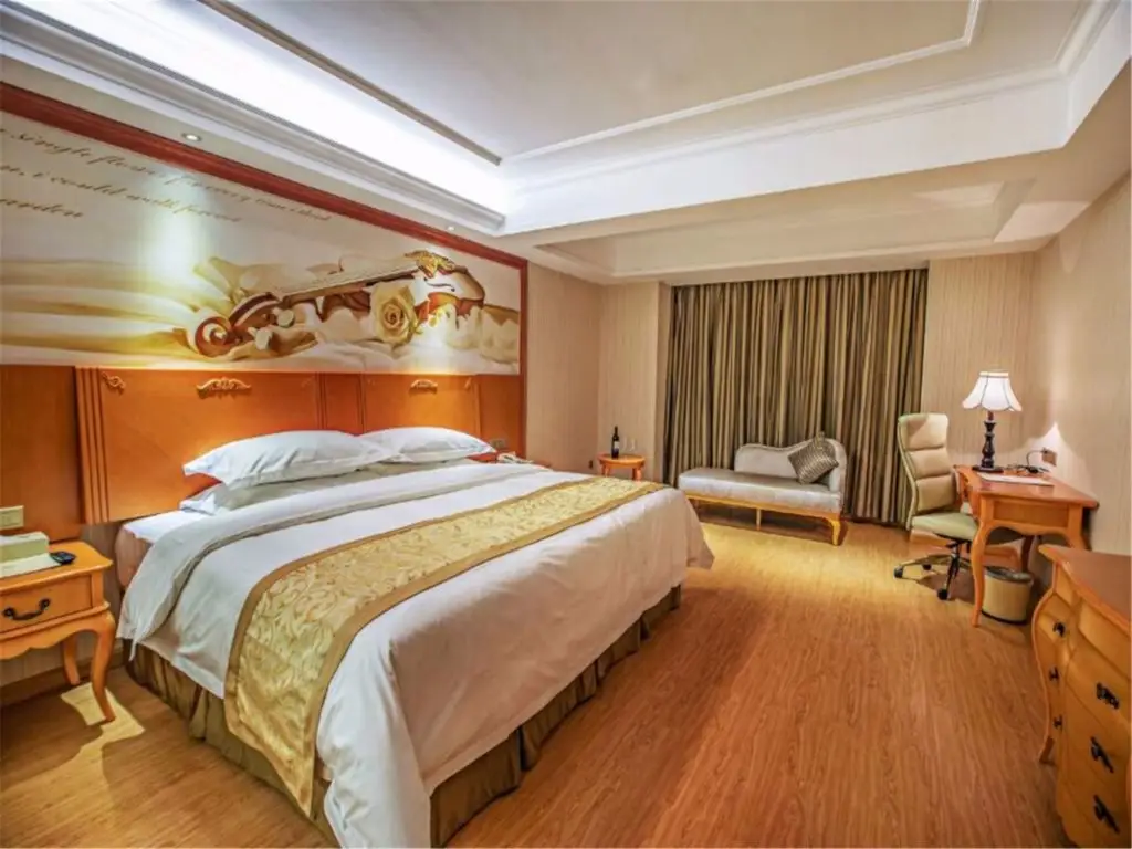 Тяньцзинь: Vienna Hotel Tianjin Guizhou Road Branch
