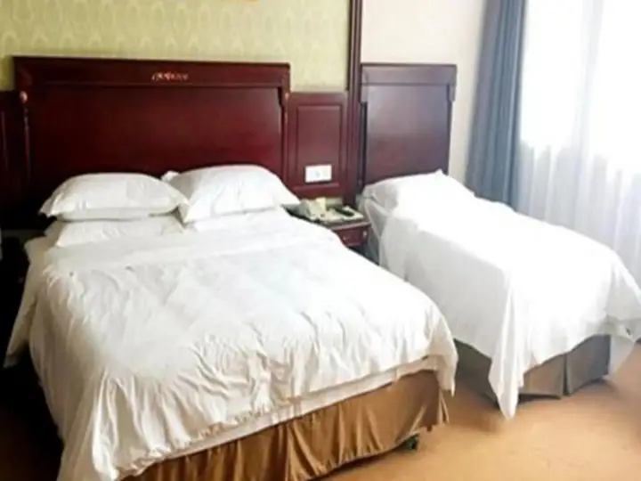 Циндао: Vienna Hotel Qingdao Jiaozhou