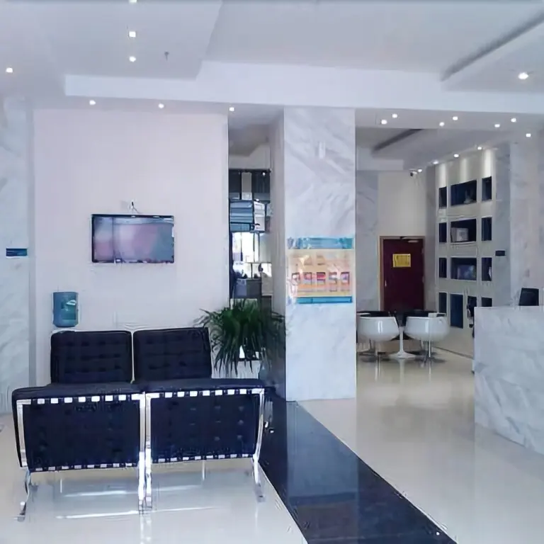 Гуйган: City Comfort Inn Guigang Tangrenjie