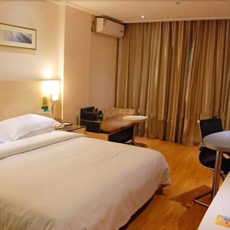 Гуйган: City Comfort Inn Guigang Tangrenjie