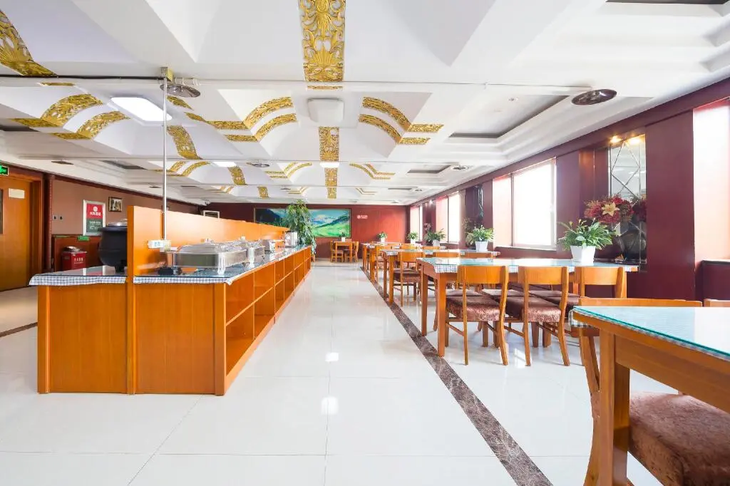 Хулудао: Elan Inn Huludao Xinhua Street