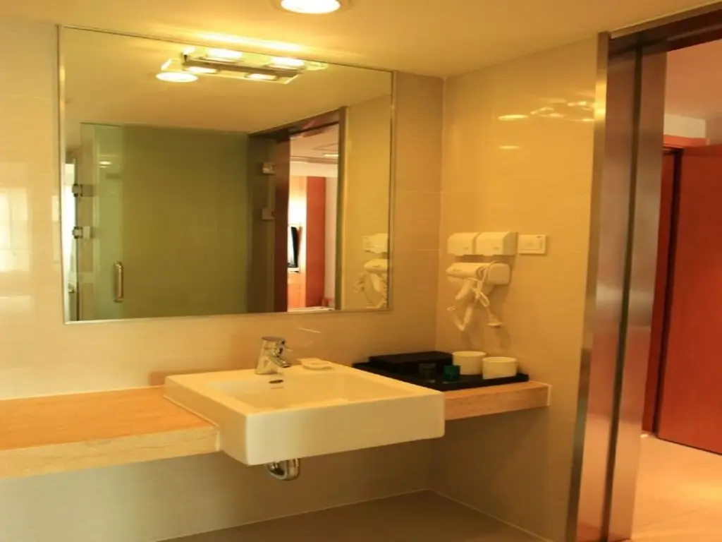 Шанхай: JI Hotel Shanghai Songjiang Sports Center
