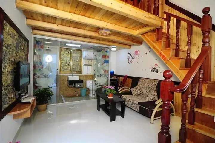 Цзясинь: Xitang Yishuiyuan Inn