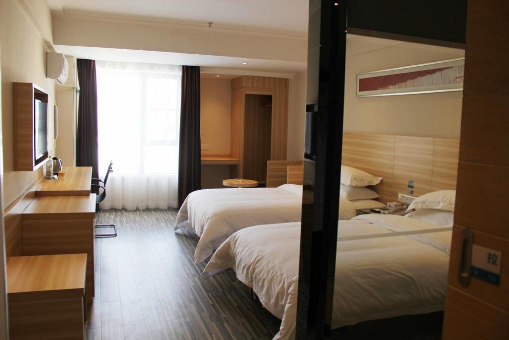 Чжуншань: City Convenience Hotel (Zhongshan Bus Terminal Longrui Clothing City Branch)