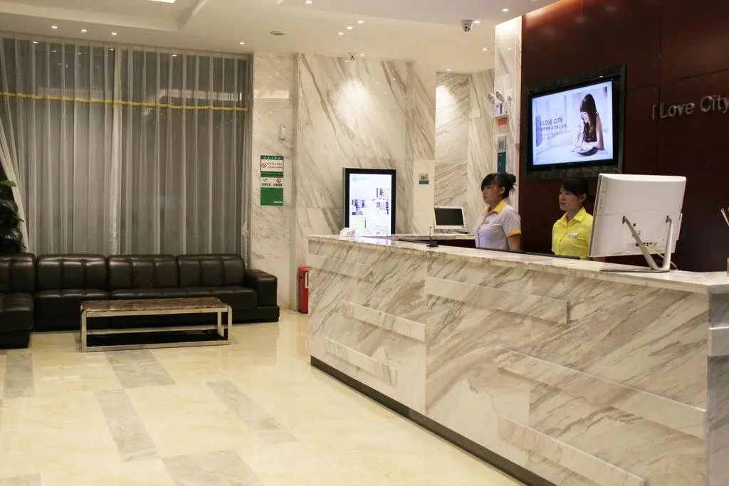 Чжуншань: City Convenience Hotel (Zhongshan Bus Terminal Longrui Clothing City Branch)