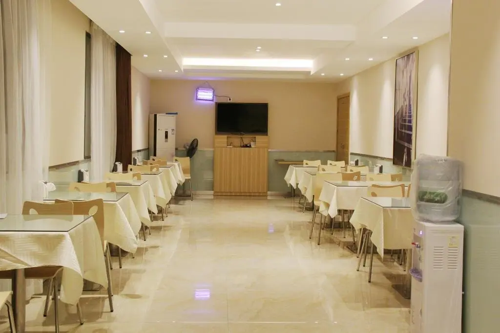 Чжуншань: City Convenience Hotel (Zhongshan Bus Terminal Longrui Clothing City Branch)