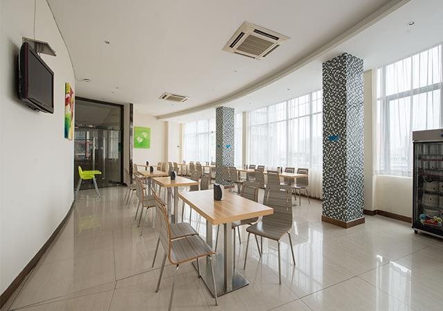 Юйлинь: City Comfort Inn Yulin Pedestrian Street