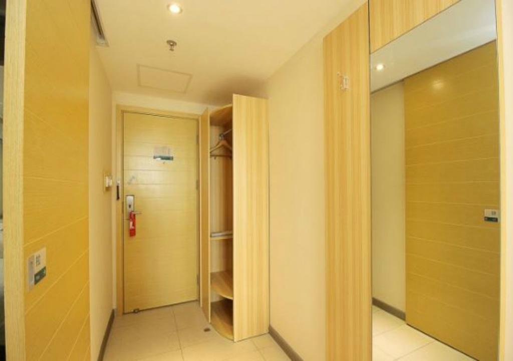 Хайкоу: City Comfort Inn Haikou South Bridge Branch