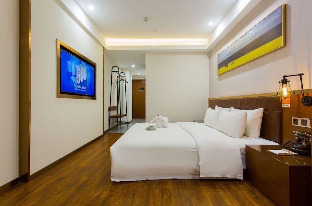 Сиань: The Found Hotel North Railway Station