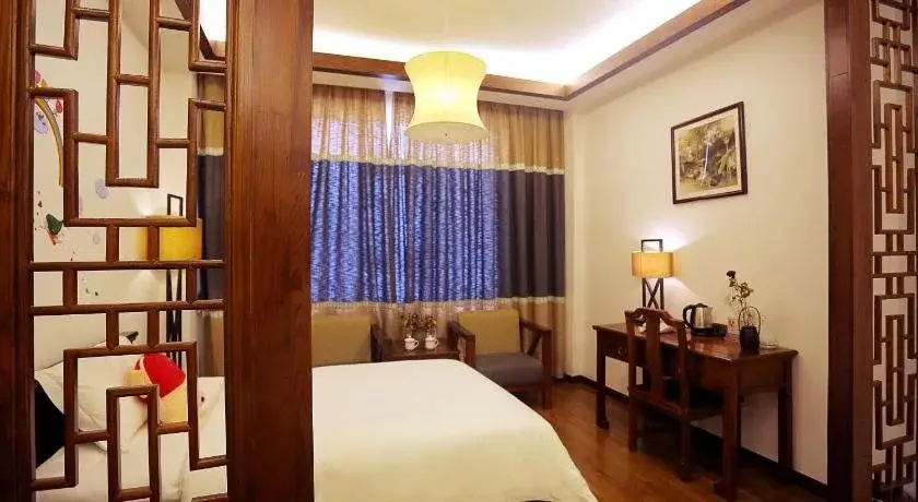 Чжанцзяцзе: Xiangxi Love Story Humanities Theme Hotel