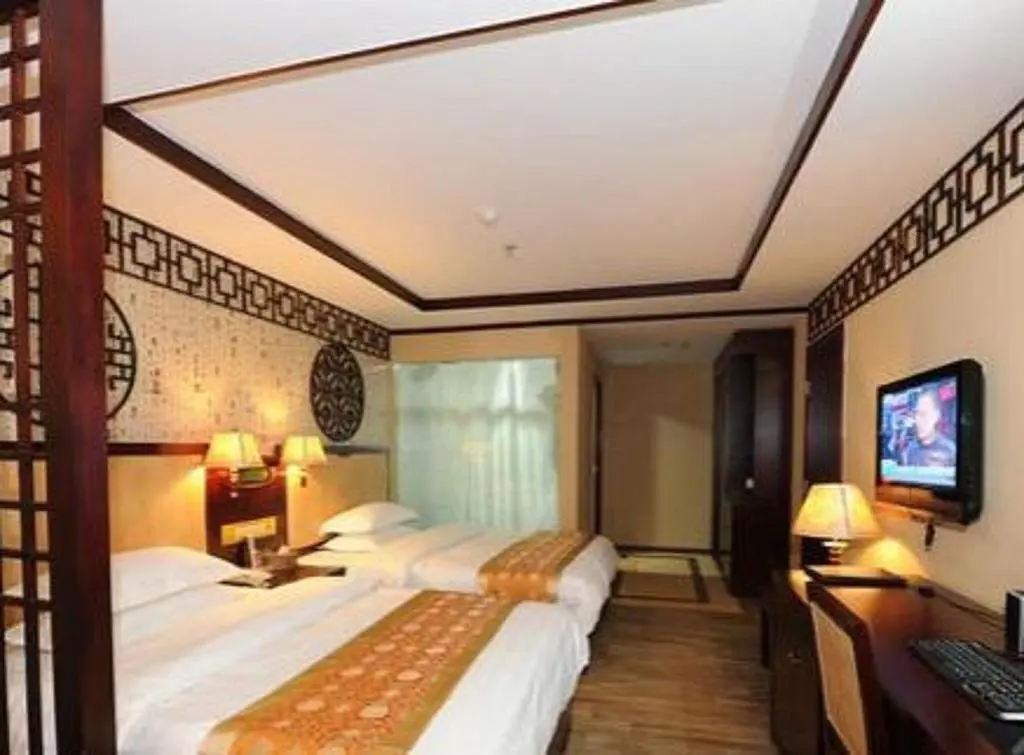 Юйлинь: Guangxi Yulin Shenghao Business Hotel