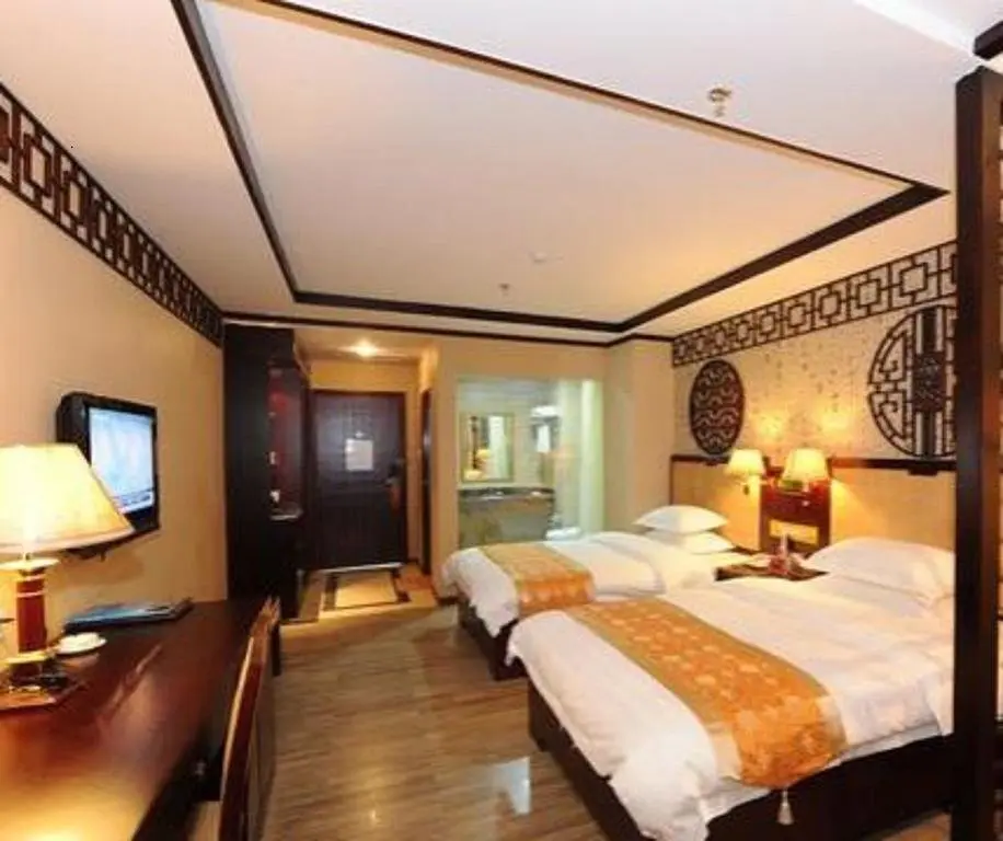 Юйлинь: Guangxi Yulin Shenghao Business Hotel