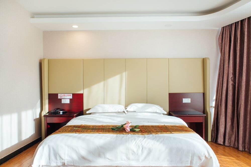Пекин: Beijing Konggang Express Hotel