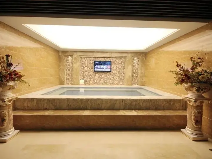 Чанчжоу: 常州海阳大酒店
