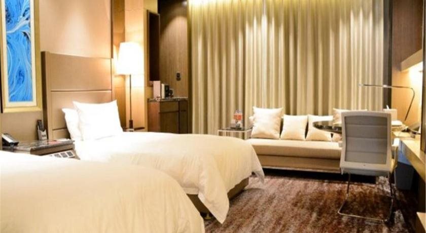 Цзинань: Enjoy Hotel