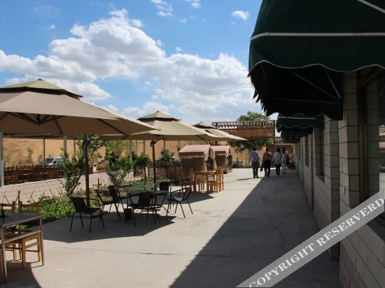 Чжунвэй: Shapotou Yanran Hostel