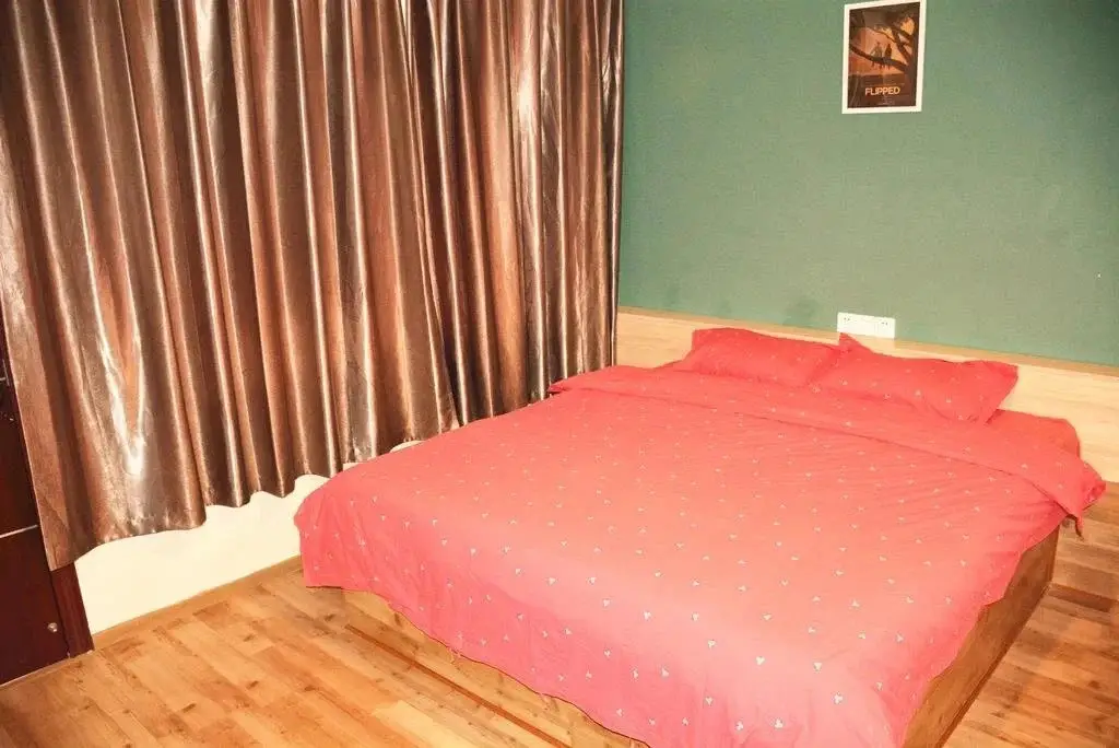 Чжанцзяцзе: Zhangjiajie Peakcap Backpacker Hostel