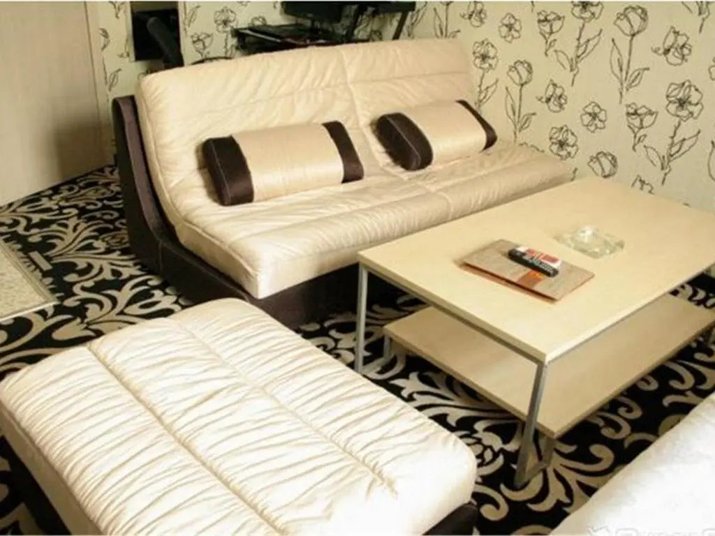 Иньчуань: Super 8 Hotel Yinchuan QiRong Qing He Bei Jie