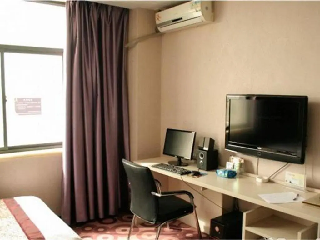 Иньчуань: Super 8 Hotel Yinchuan QiRong Qing He Bei Jie